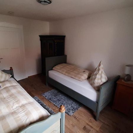 Rosstal Apartmenthaus "Zum Birnbaum" מראה חיצוני תמונה