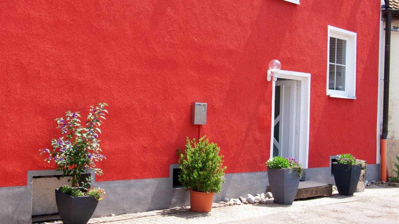 Rosstal Apartmenthaus "Zum Birnbaum" מראה חיצוני תמונה