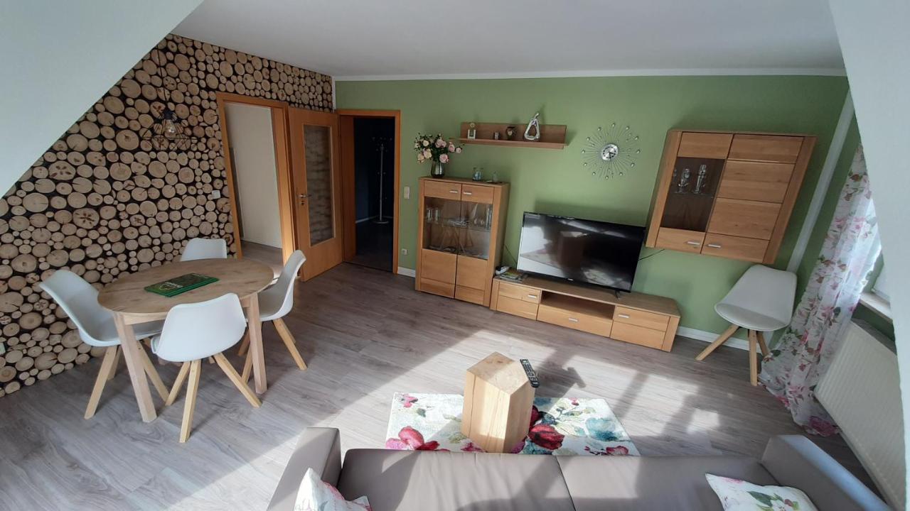 Rosstal Apartmenthaus "Zum Birnbaum" מראה חיצוני תמונה