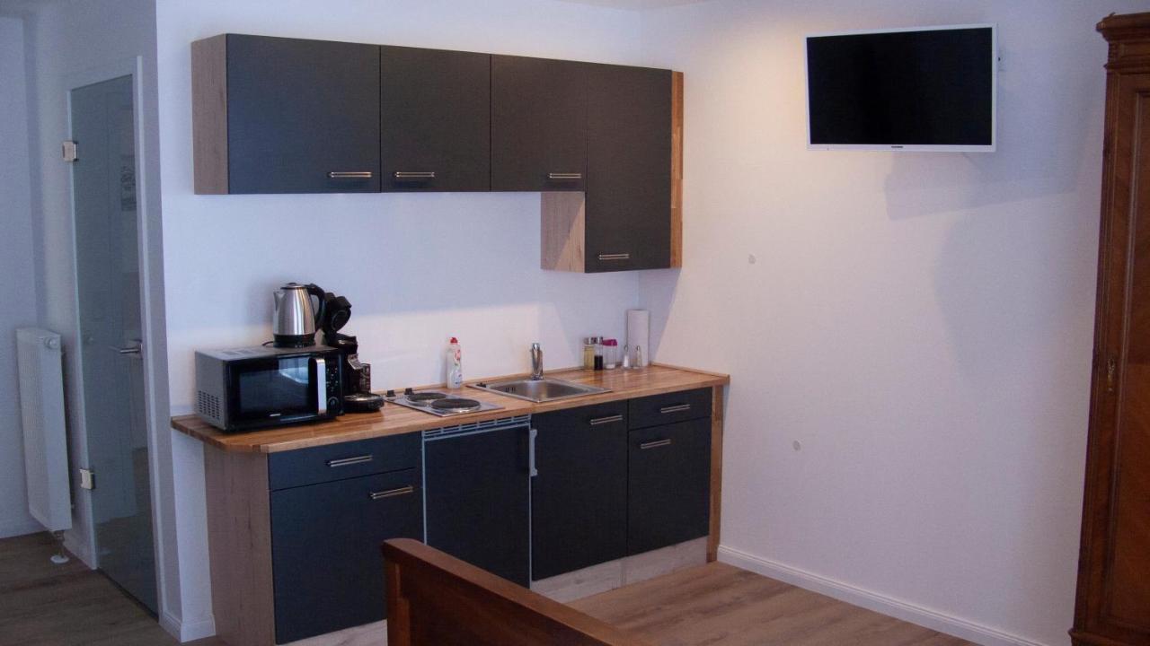 Rosstal Apartmenthaus "Zum Birnbaum" מראה חיצוני תמונה